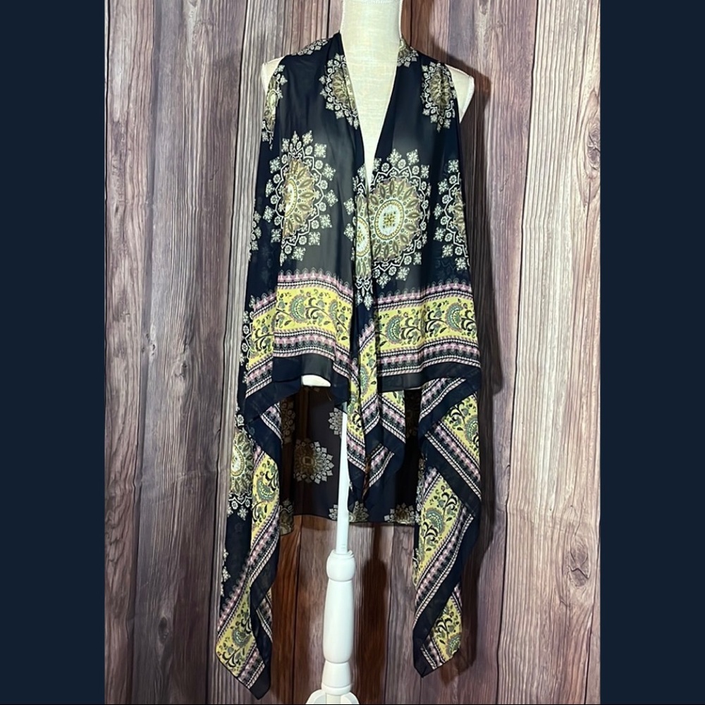 Boho print sleeveless scarf kimono